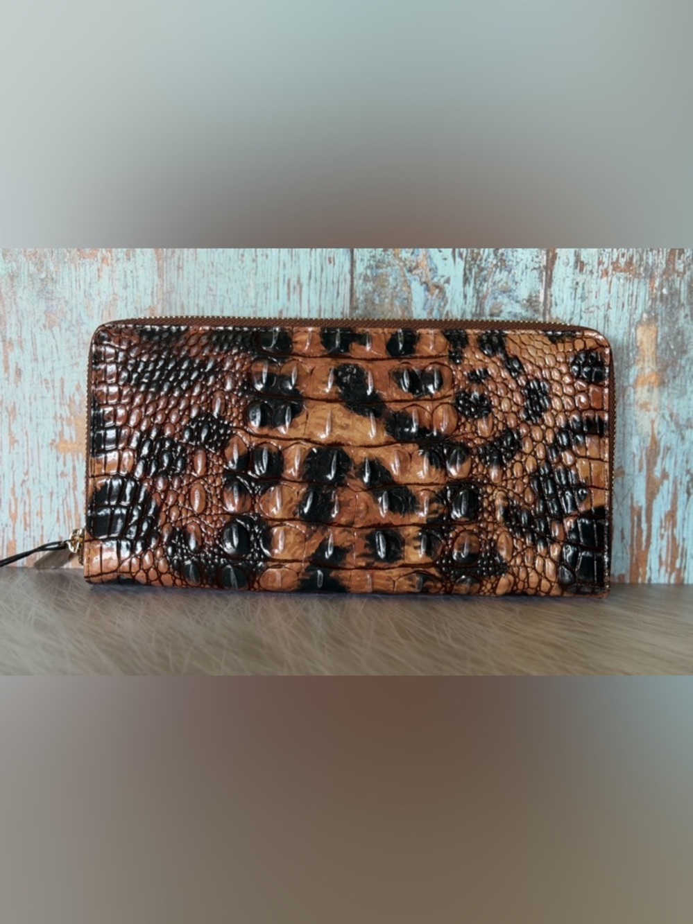 Brahmin Skyler GOLDEN LYNX Wallet Wristlet Clutch Passport Leopard NWT - Picture 7 of 11